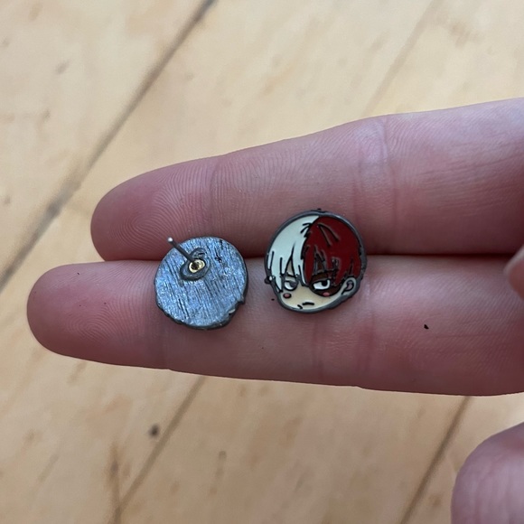 Todoroki Earrings/My Hero Academia - Picture 2 of 2